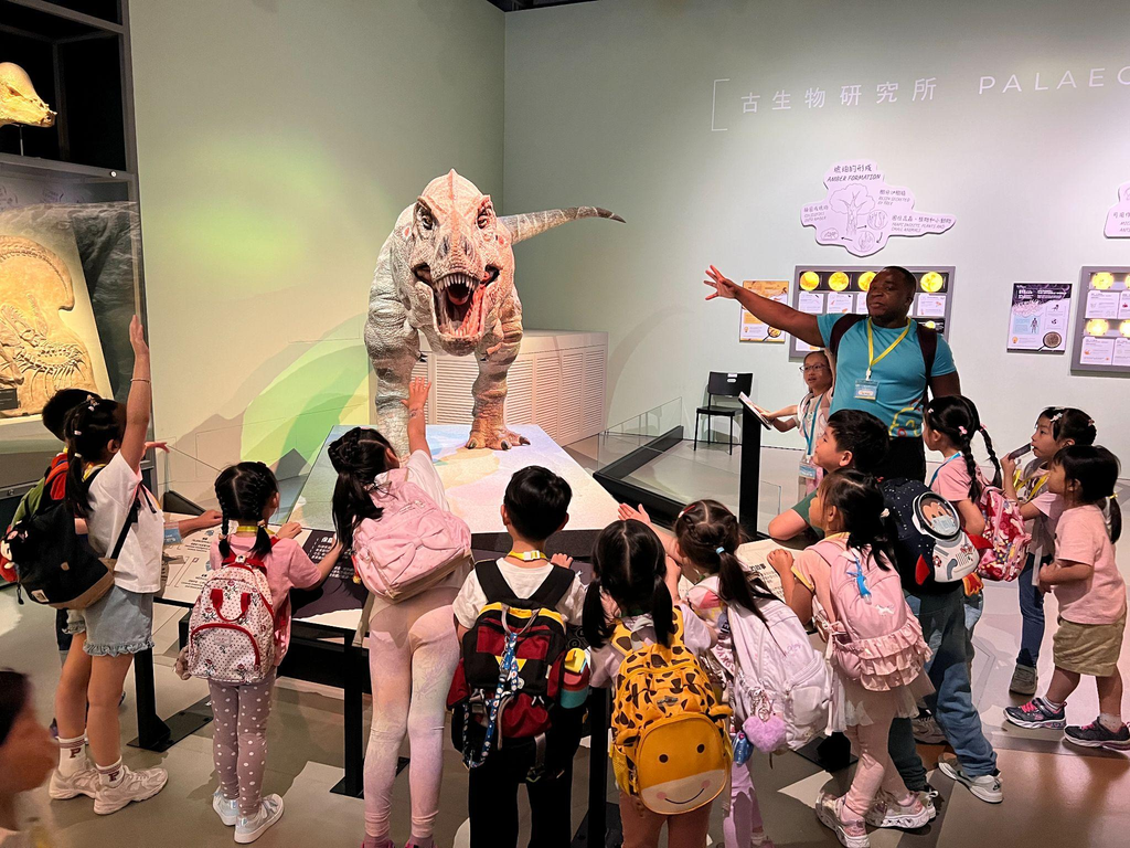 科学馆 & 加州比萨游学团