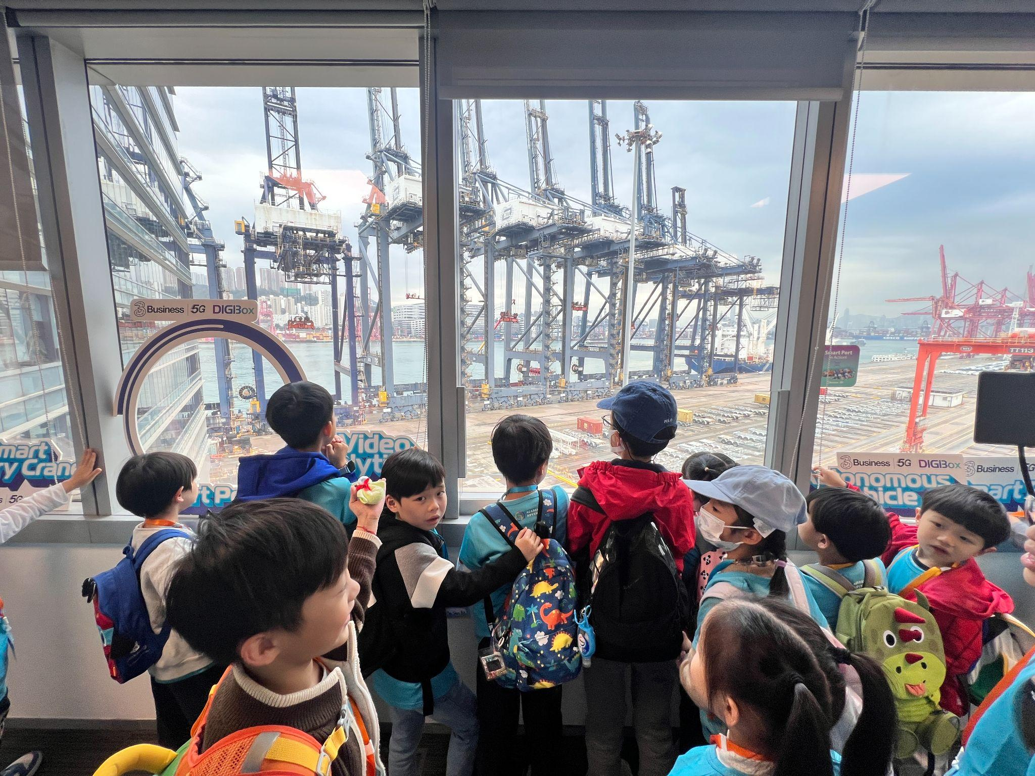 3HK AI Telecom Hero Field Trip
