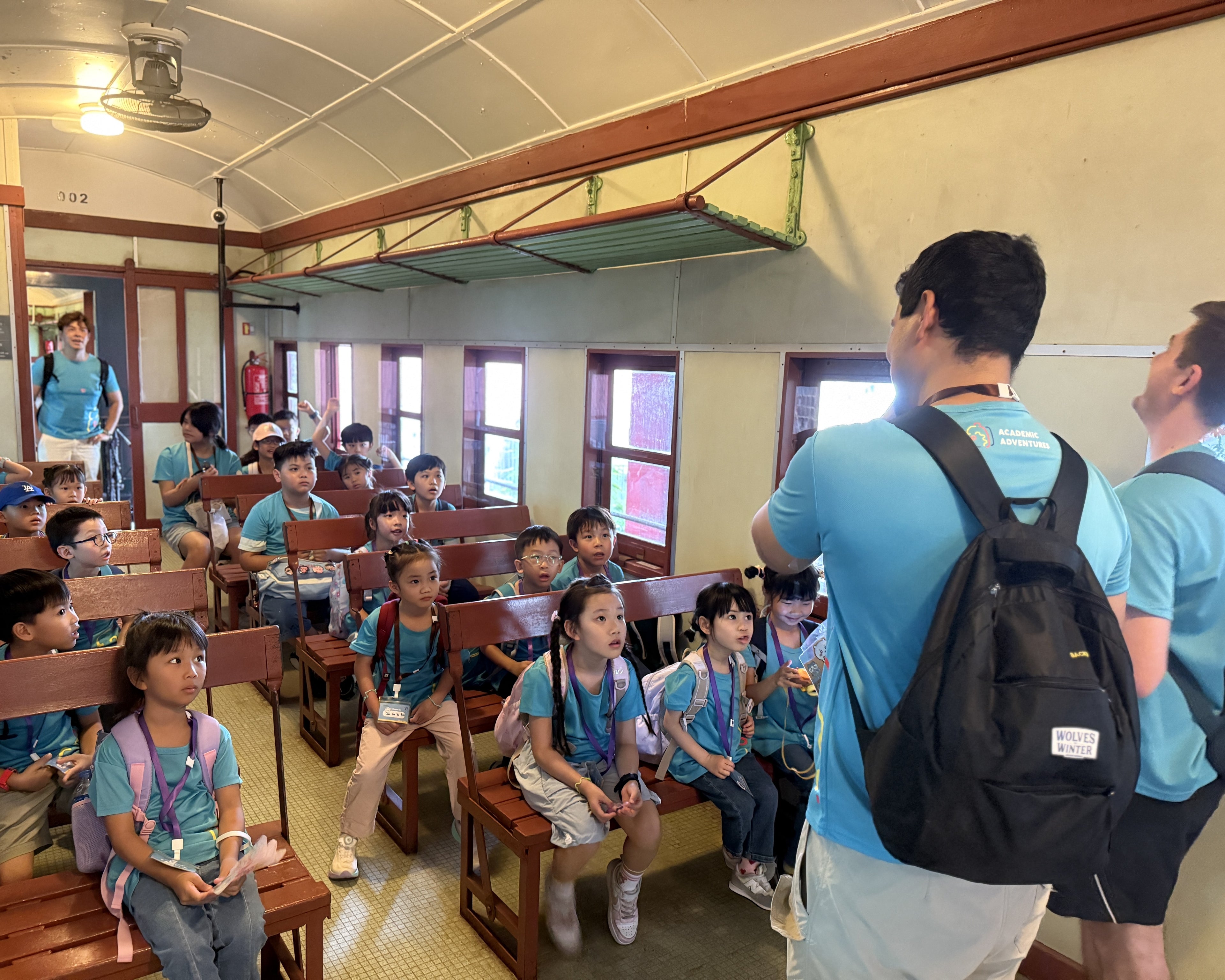 小小骑师王&动物互动体验之旅