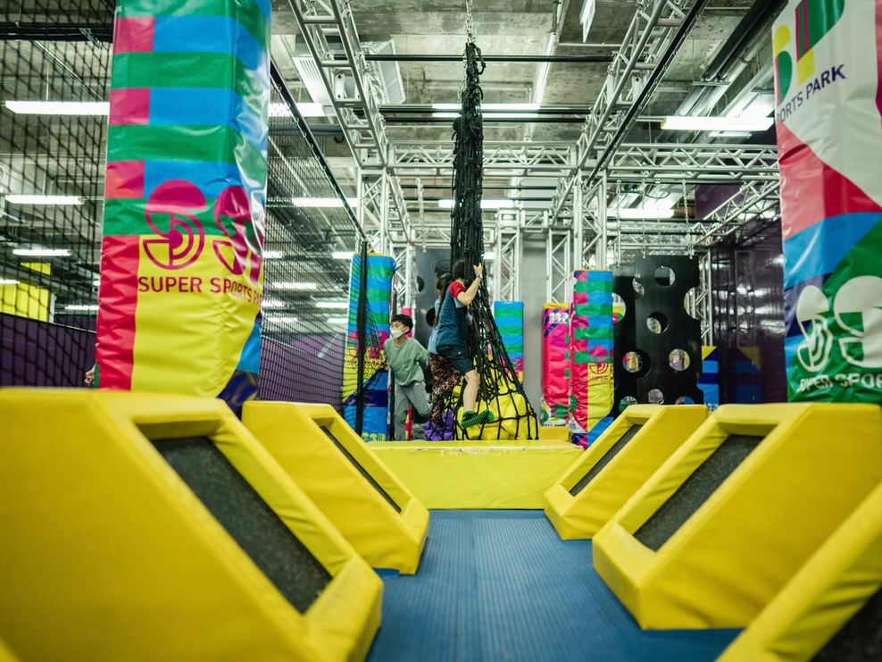 Monster Lab & Super Sports Park 遊學團